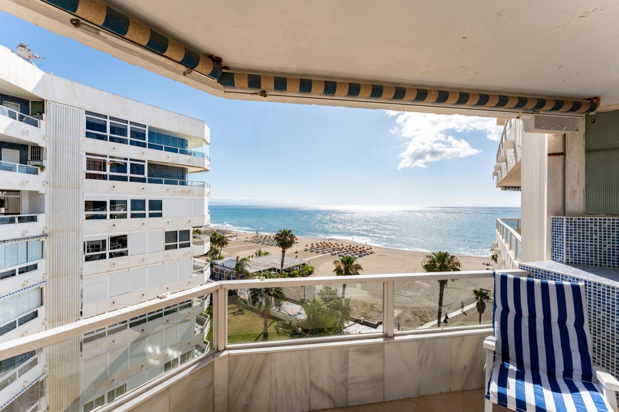 Apartmán Tropico Carihuela View & Parking Torremolinos Exteriér fotografie